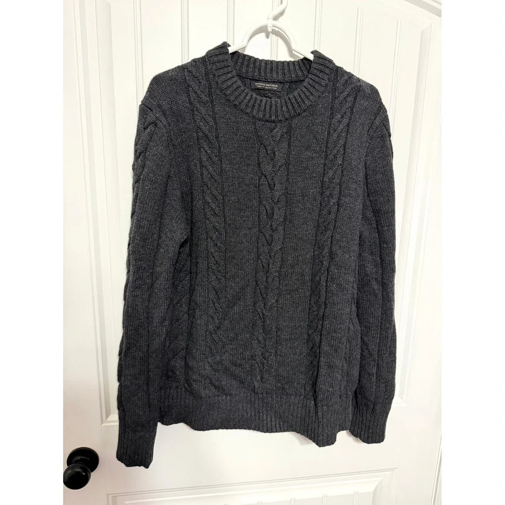 Banana Republic Sweater Mens Large Charcoal Gray Cable Knit Italian Yarn EUC